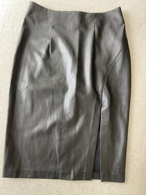 Forever 21 Black Faux Leather Pencil Skirt XS
